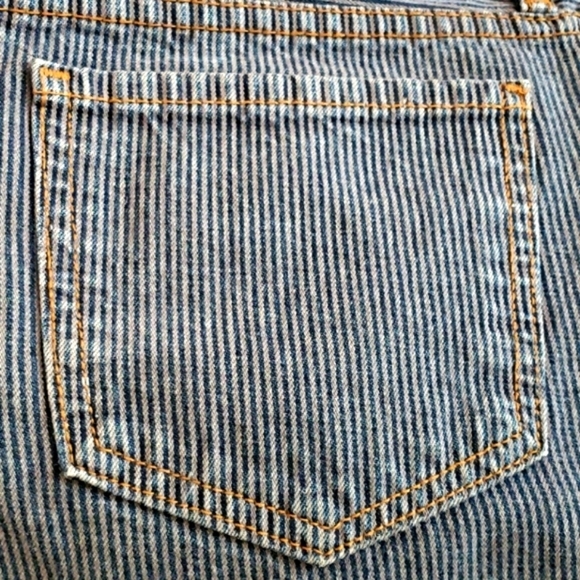 Urban Outfitters LUX Striped Jean Shorts Size 2 - Picture 3 of 5